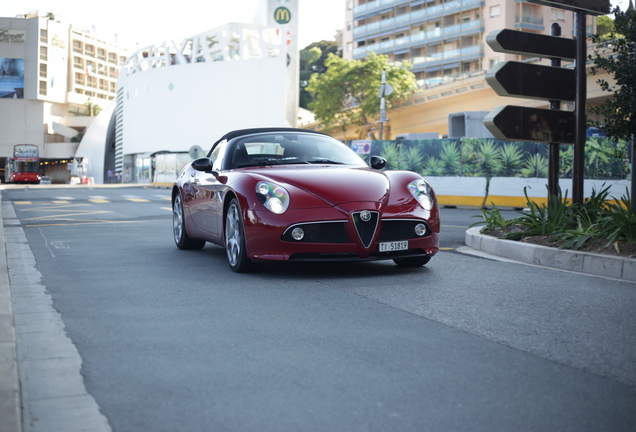 Alfa Romeo 8C Spider