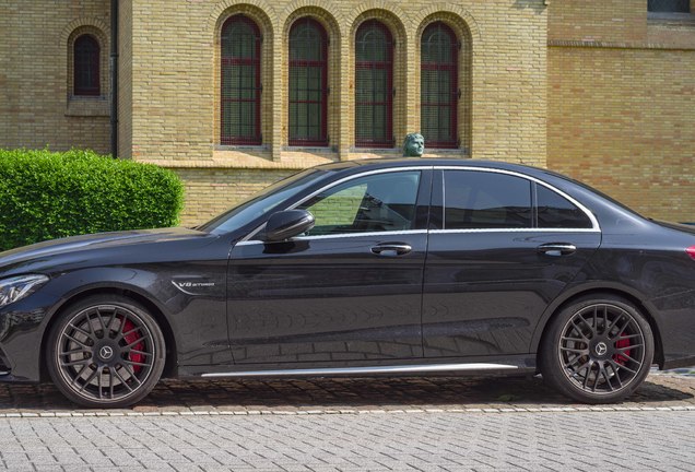 Mercedes-AMG C 63 S W205