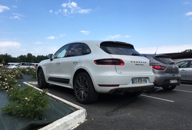 Porsche 95B Macan Turbo