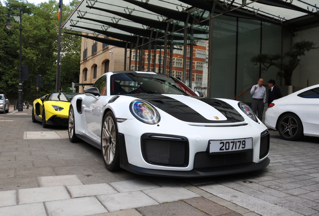 Porsche 991 GT2 RS Weissach Package