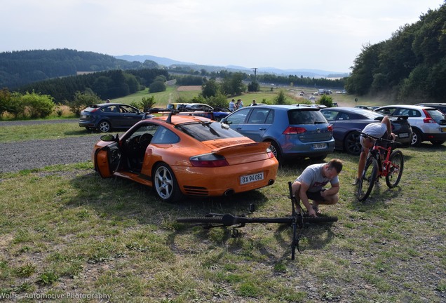 Porsche 996 Turbo