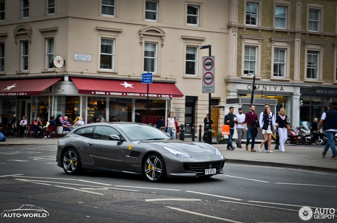 Ferrari GTC4Lusso