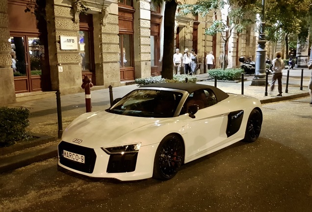 Audi R8 V10 Spyder 2016