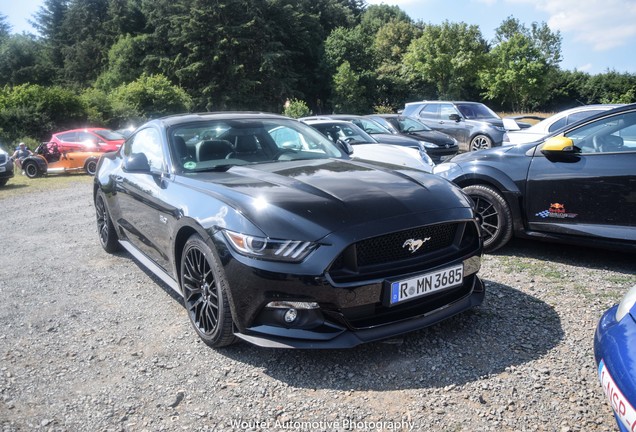 Ford mustang gt 2015