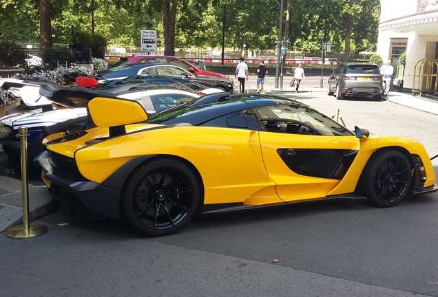 McLaren Senna