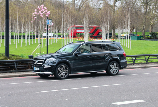 Mercedes-Benz GL 63 AMG X166