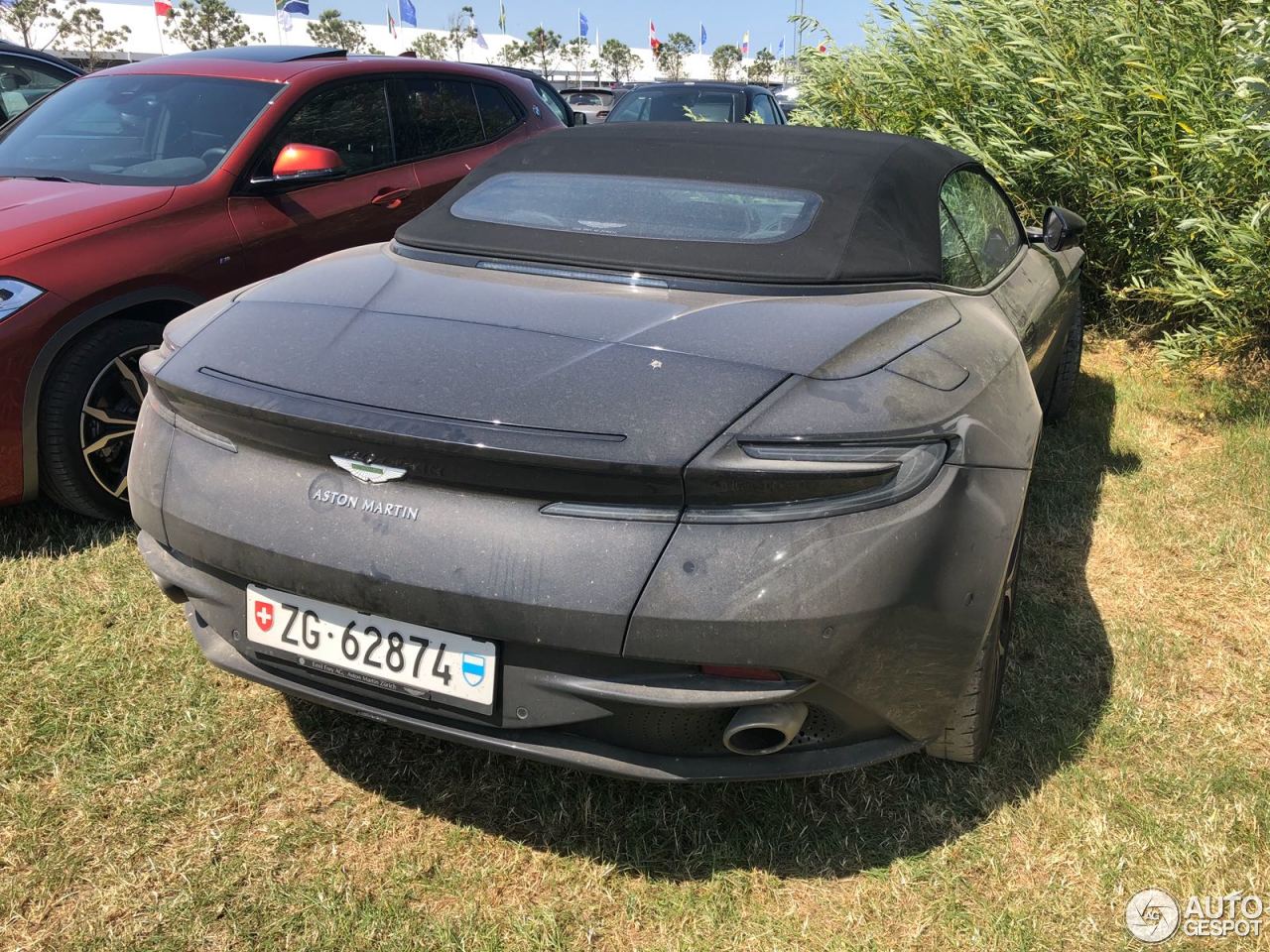 Aston Martin DB11 V8 Volante