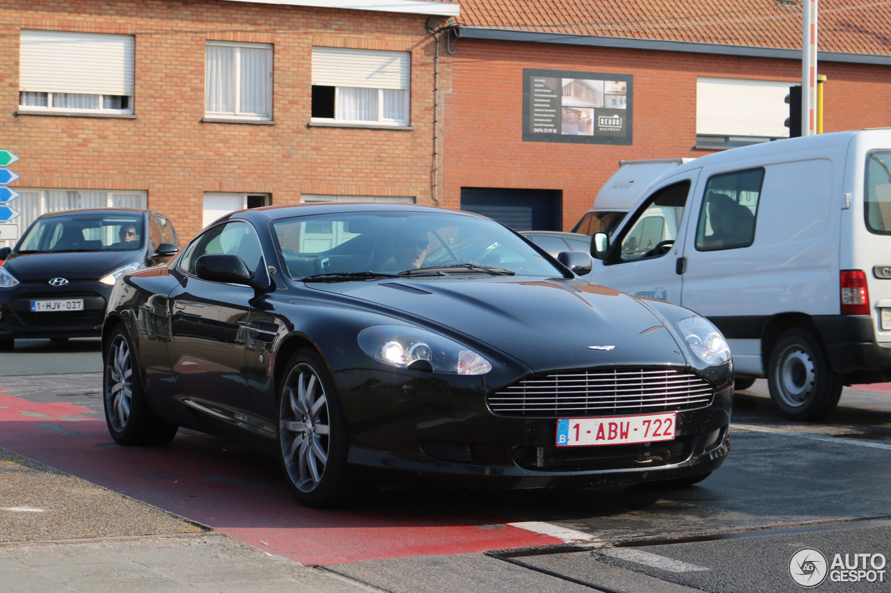 Aston Martin DB9