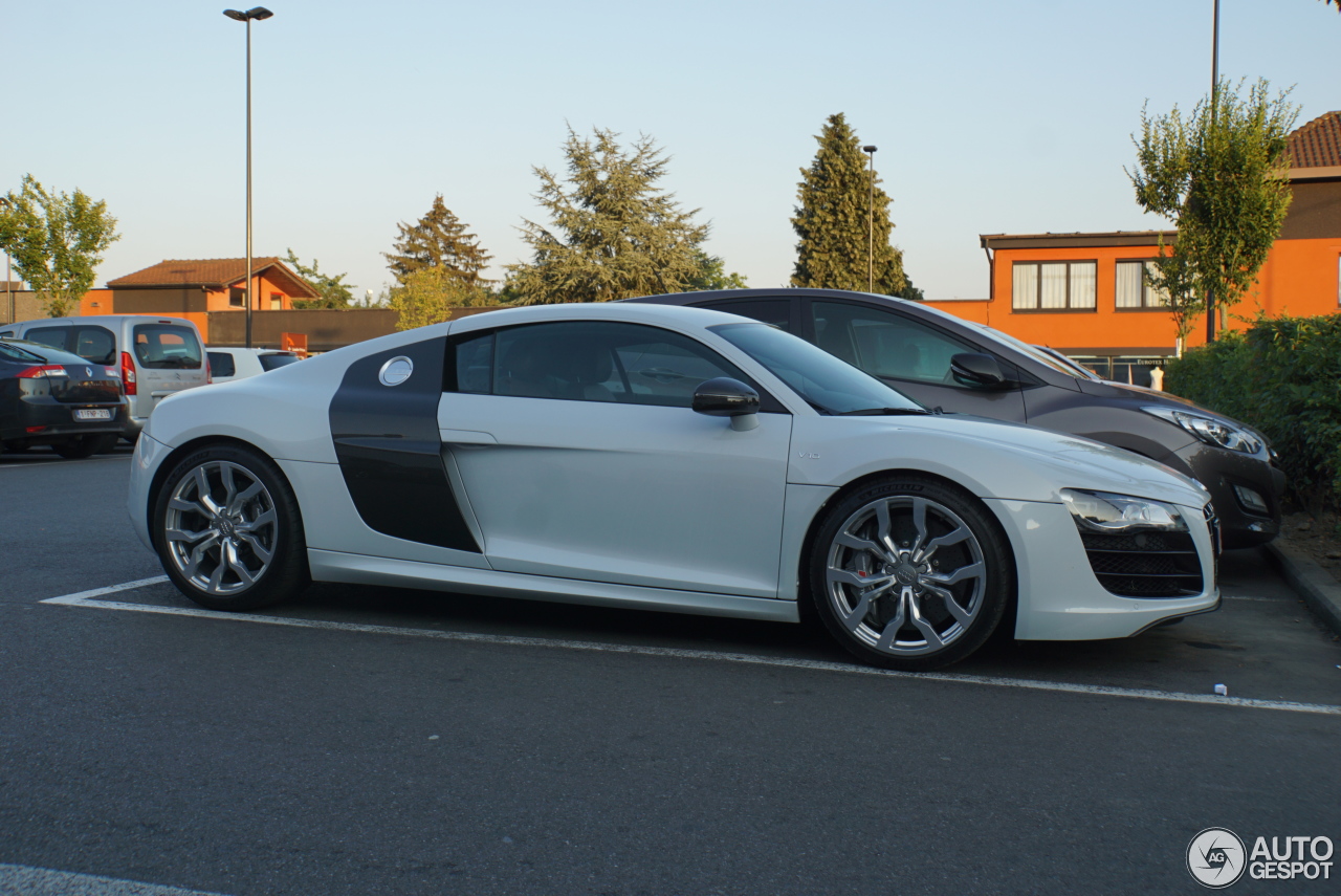 Audi R8 V10