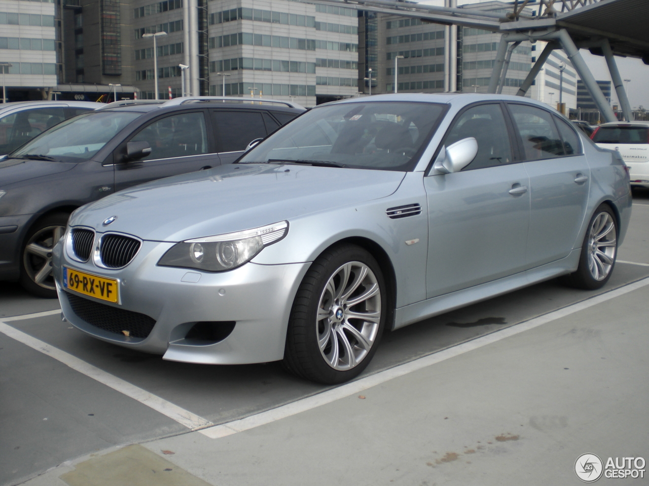 BMW M5 E60 2005