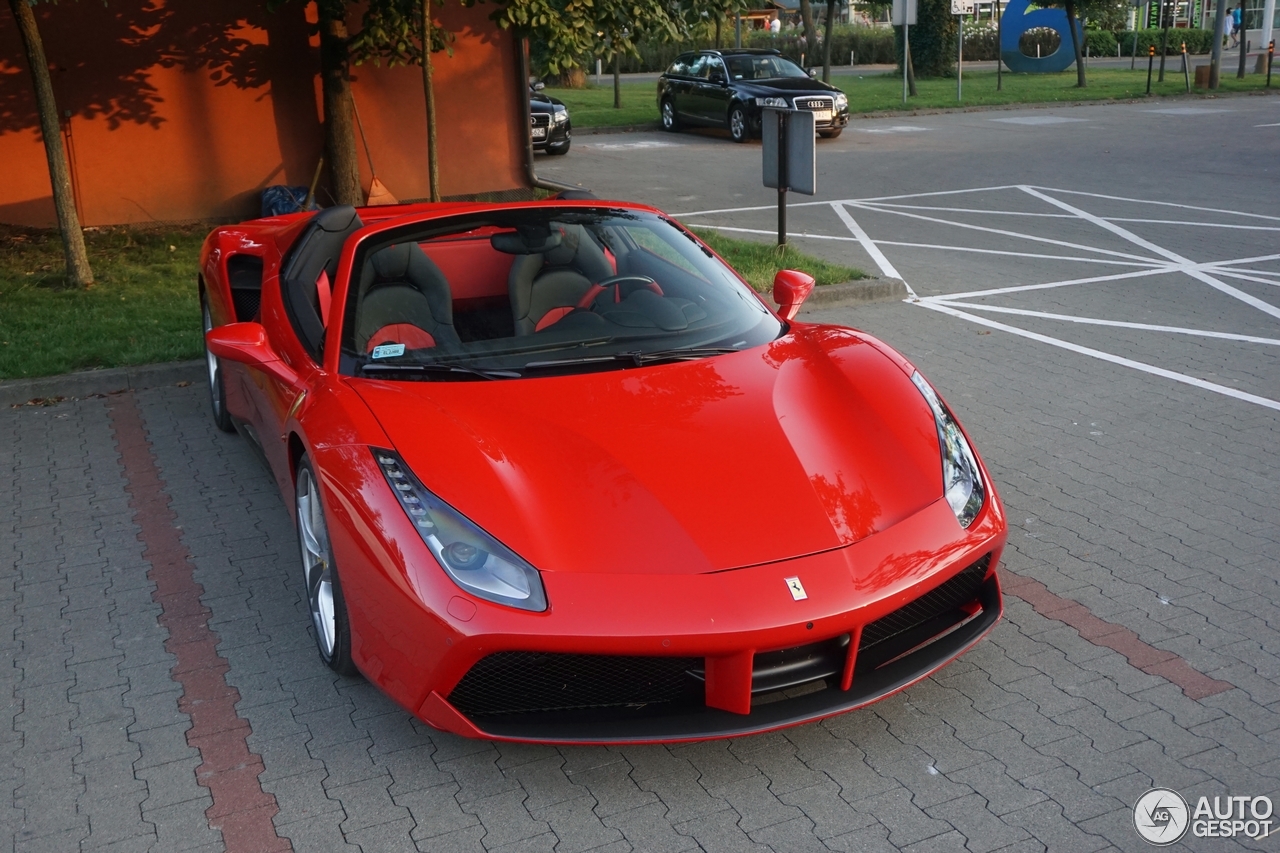 Ferrari 488 Spider