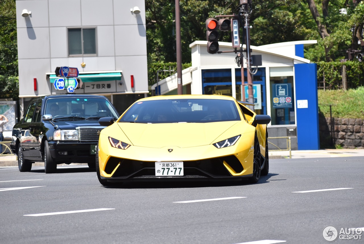 Lamborghini Huracán LP640-4 Performante