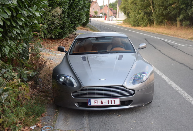 Aston Martin V8 Vantage