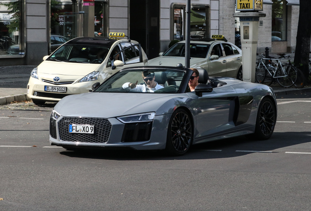 Audi R8 V10 Spyder 2016