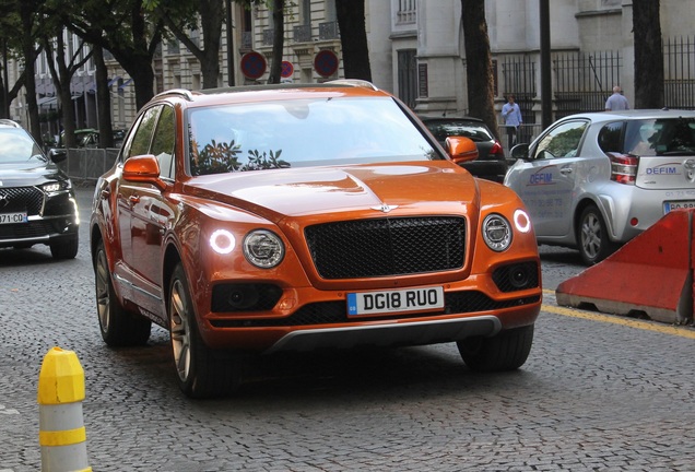 Bentley Bentayga V8