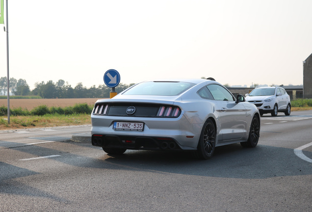 Ford Mustang GT 2015