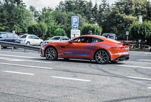 Jaguar F-TYPE SVR Coupé