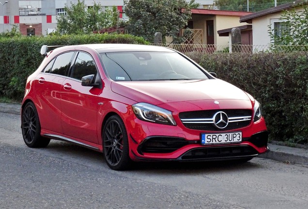 Mercedes-AMG A 45 W176 2015