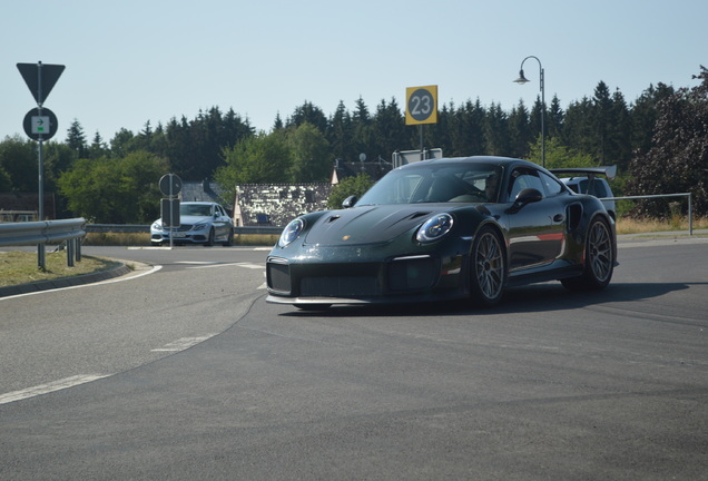 Porsche 991 GT2 RS Weissach Package