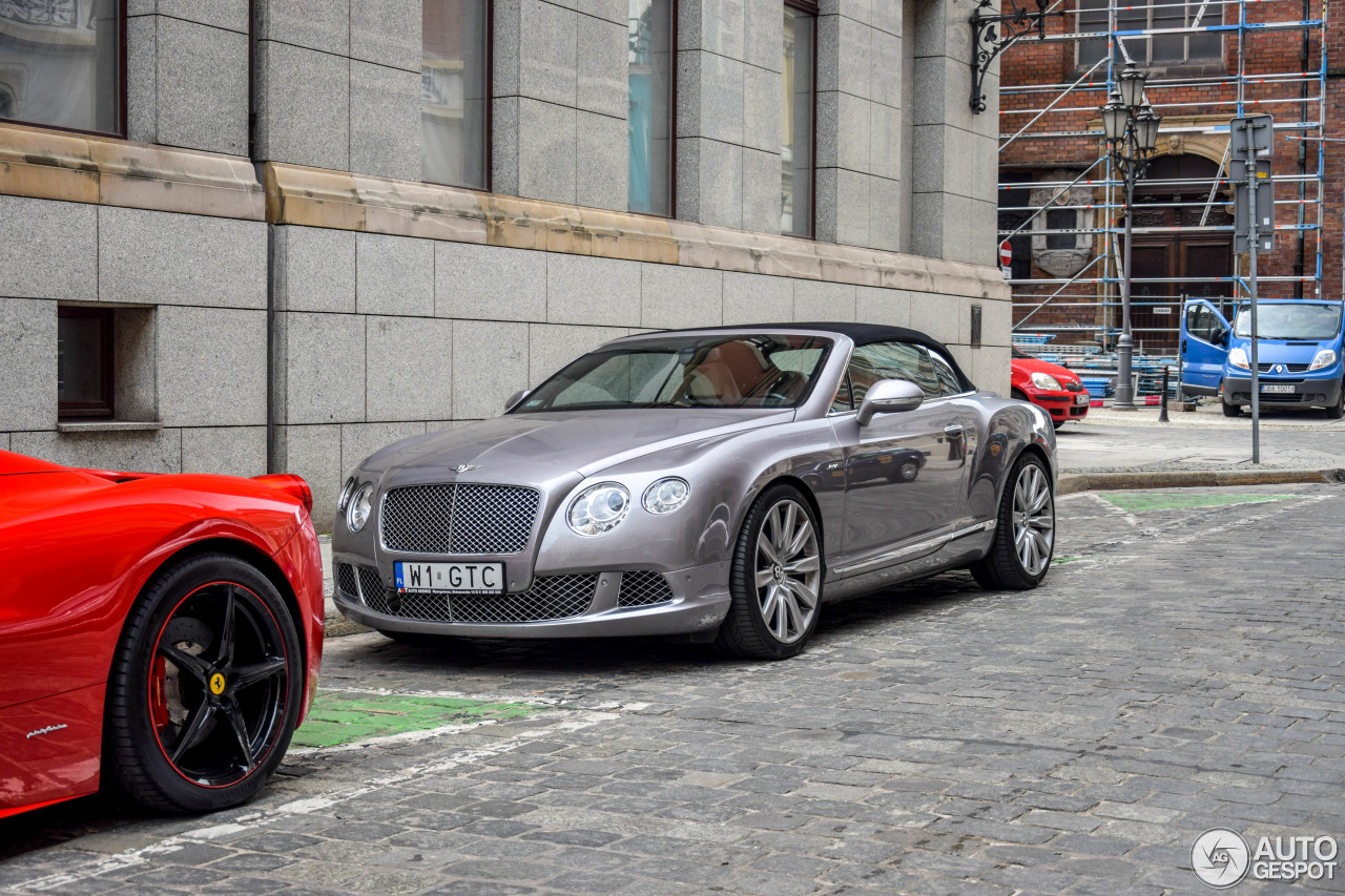 Bentley Continental GTC 2012