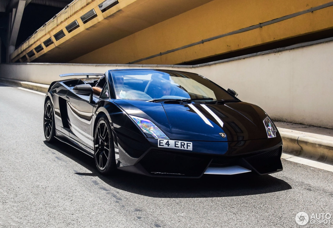 Lamborghini Gallardo LP570-4 Spyder Performante