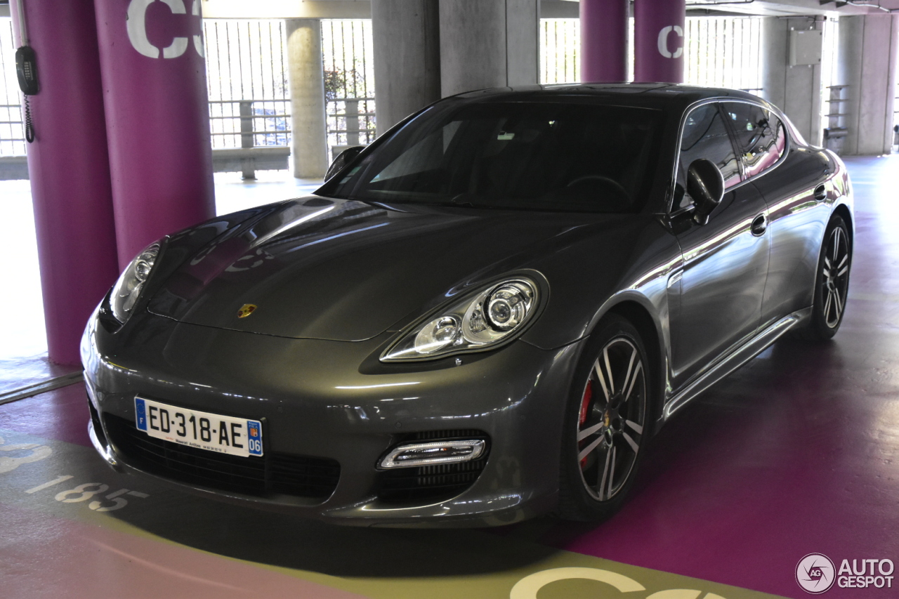 Porsche 970 Panamera Turbo S MkI