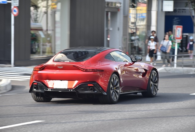 Aston Martin V8 Vantage 2018