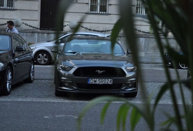 Ford Mustang GT 2015