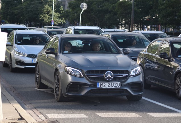 Mercedes-AMG E 63 S W213