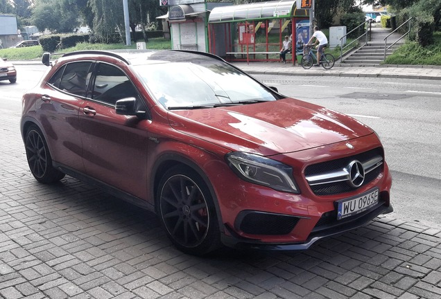 Mercedes-AMG GLA 45 X156