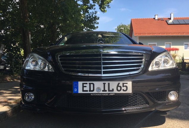 Mercedes-Benz S 63 AMG W221