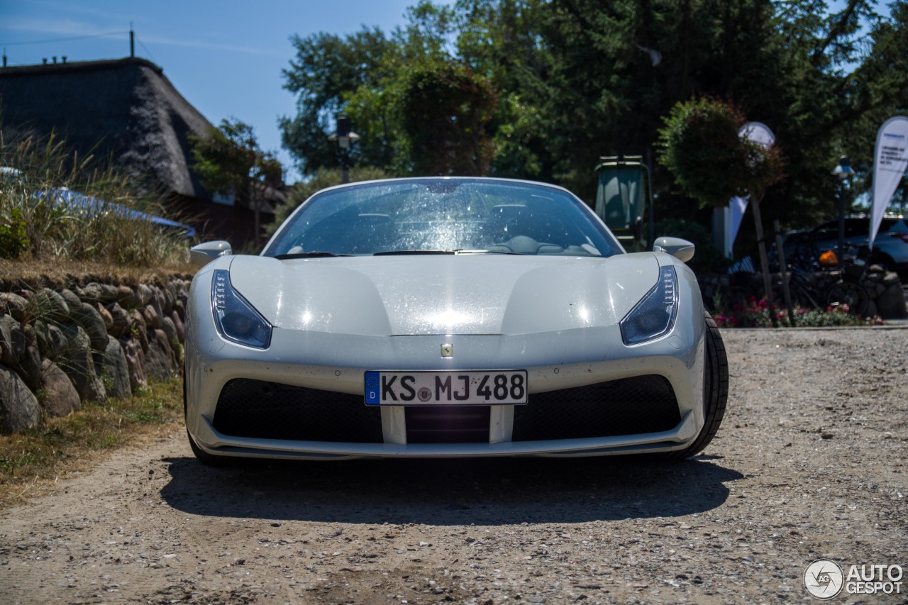 Ferrari 488 Spider