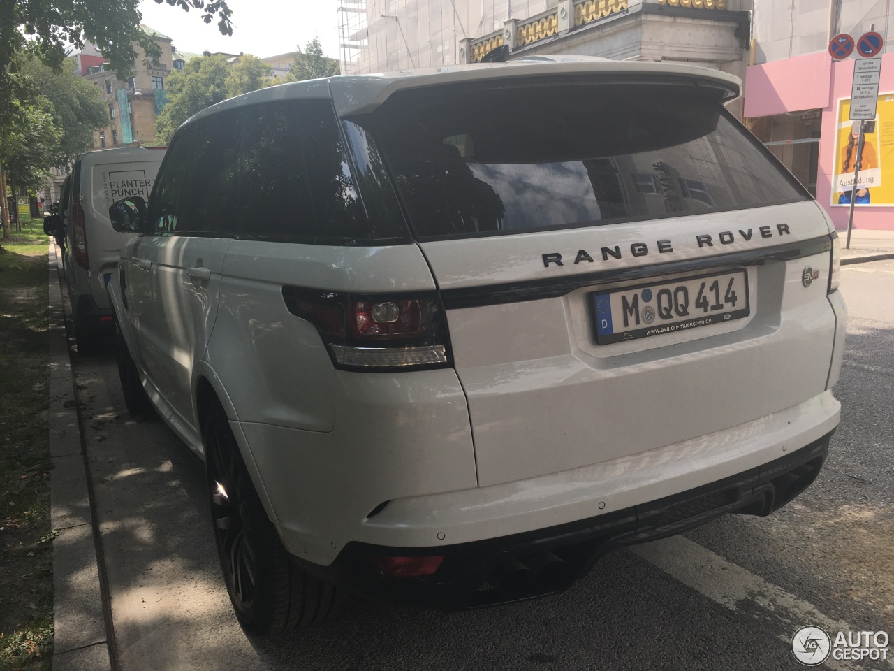 Land Rover Range Rover Sport SVR