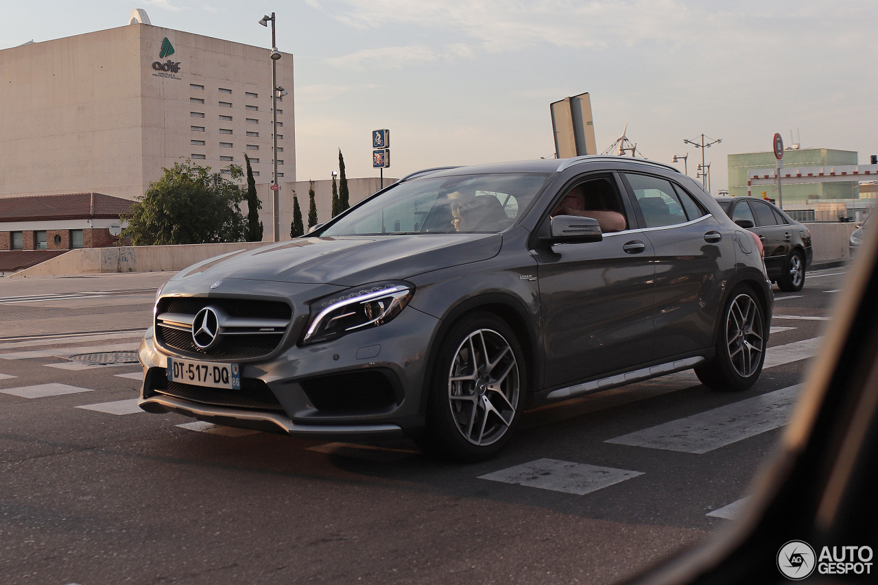 Mercedes-Benz GLA 45 AMG X156