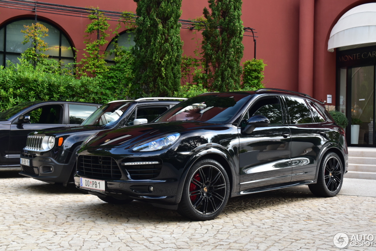 Porsche 958 Cayenne GTS