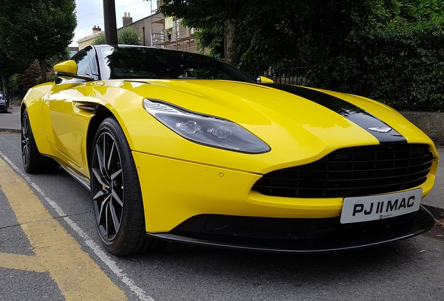 Aston Martin DB11