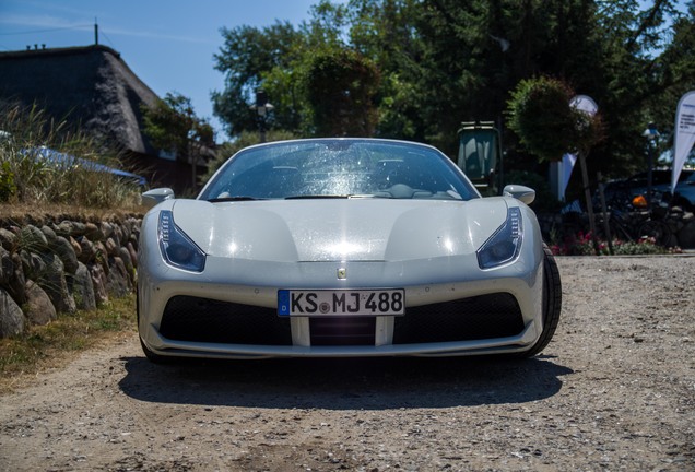 Ferrari 488 Spider