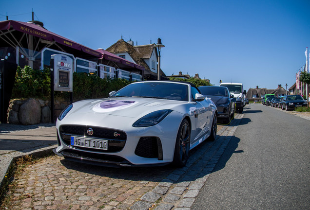 Jaguar F-TYPE SVR Convertible 2017