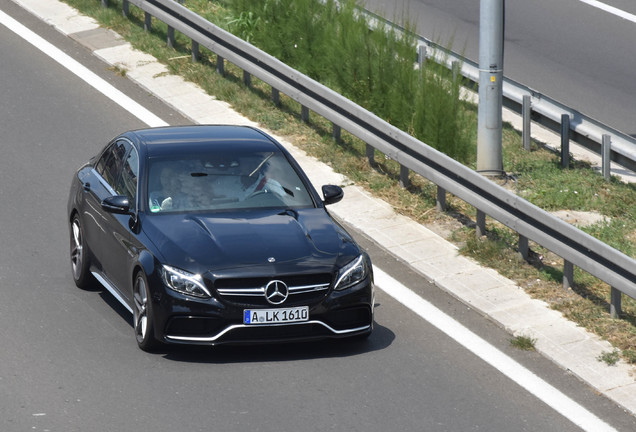 Mercedes-AMG C 63 S W205