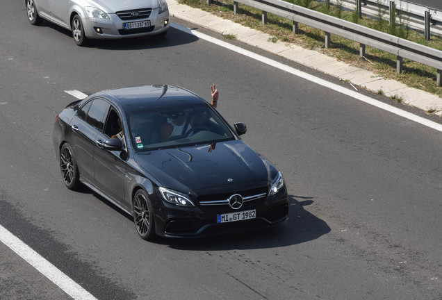 Mercedes-AMG C 63 S W205