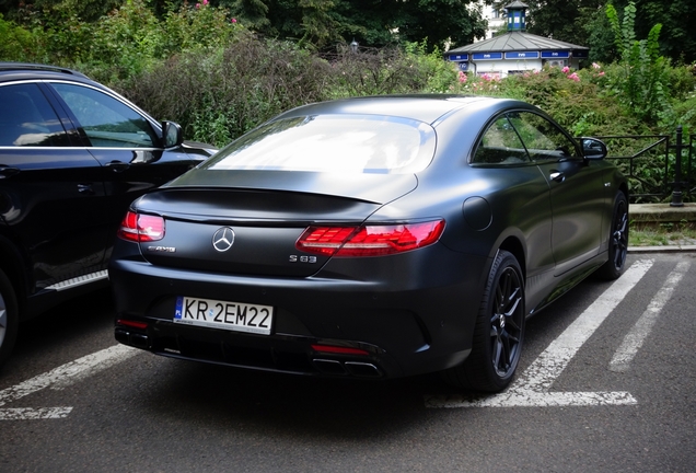 Mercedes-AMG S 63 Coupé C217 2018 Yellow Night Edition