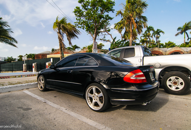 Mercedes-Benz CLK 55 AMG