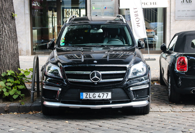 Mercedes-Benz GL 63 AMG X166