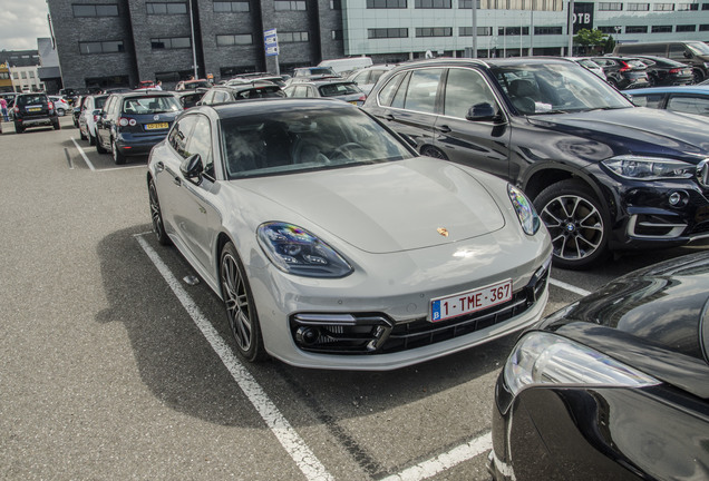 Porsche 971 Panamera Turbo S E-Hybrid