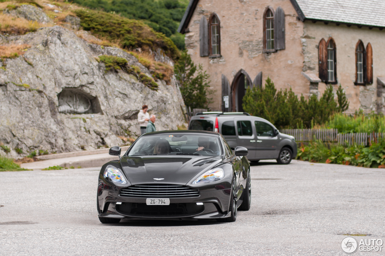 Aston Martin Vanquish S 2017