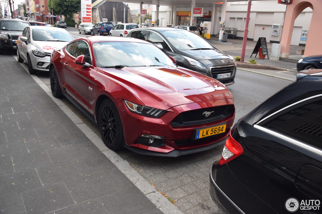 Ford Mustang GT 2015