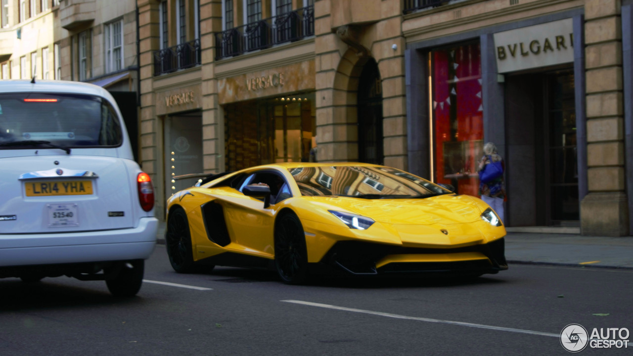 Lamborghini Aventador LP750-4 SuperVeloce