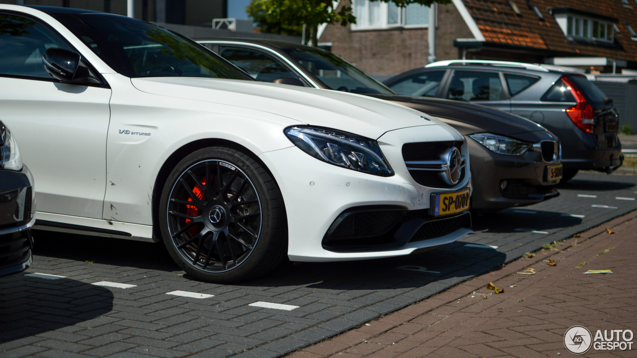 Mercedes-AMG C 63 S W205