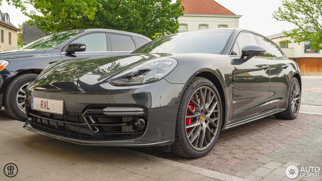 Porsche 971 Panamera Turbo Sport Turismo