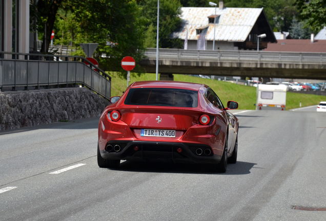 Ferrari FF